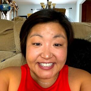 Meet your Posher, Courtney